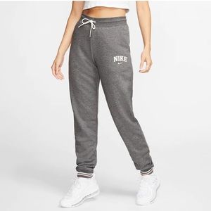 Nike Sweatpants | Size Large | Gray